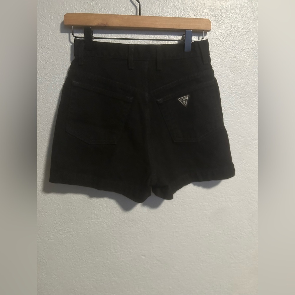 Vintage guess black denim high waisted shorts - Picture 2 of 9